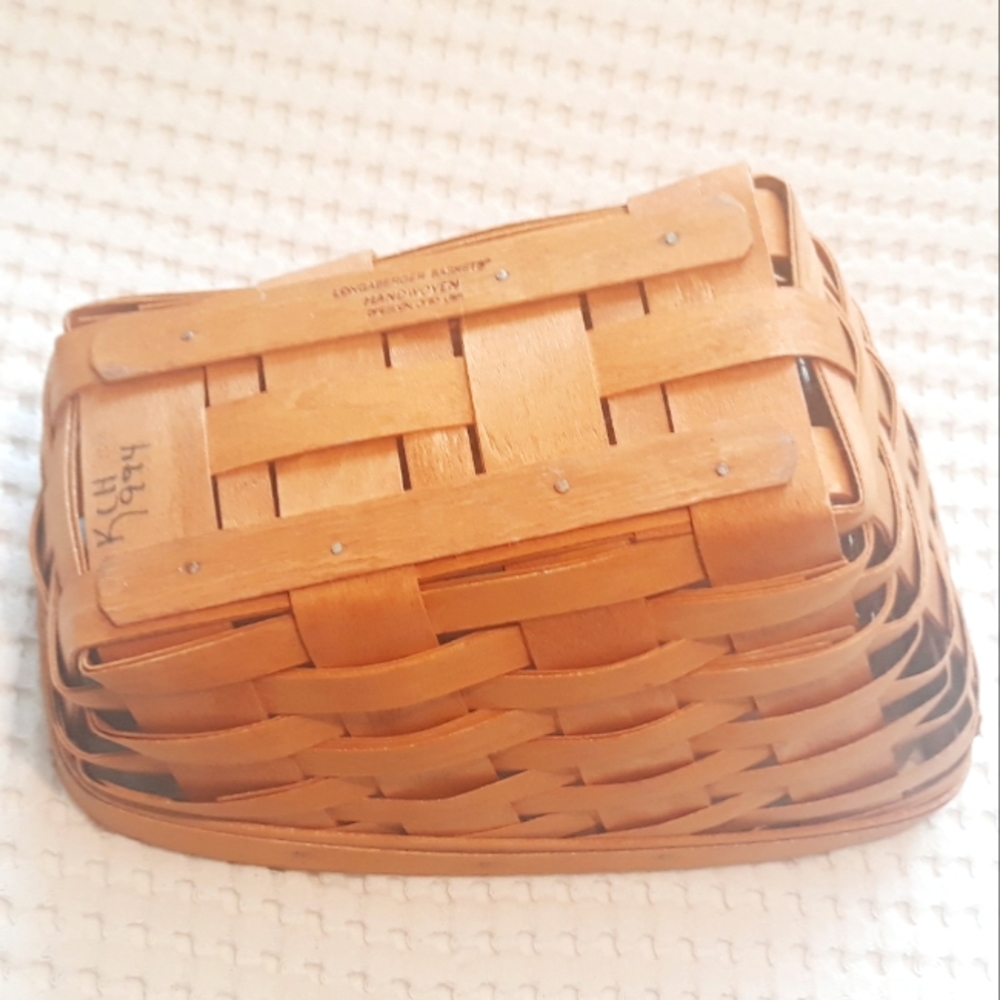 Vintage 1994 Longaberger Slanted Vegetable Basket - Signed Woven Basket - Picture 11 of 15